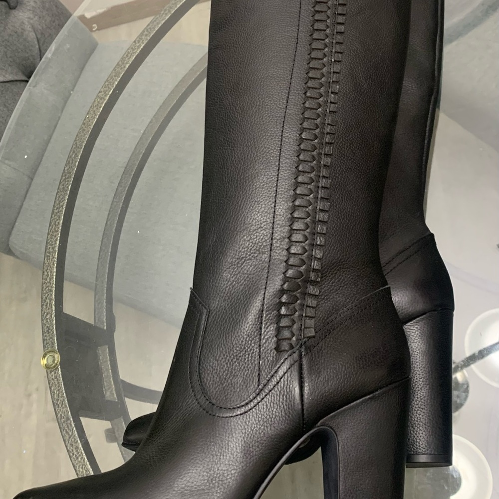 Vince Camuto Black Leather Heeled Boots